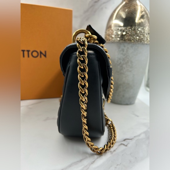 🔥RARE! Louis Vuitton•New Wave Love Lock Bag - Picture 6 of 12